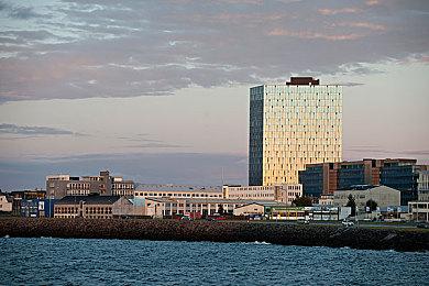 从建筑生到游戏公司CEO：外媒盛赞梁其伟《影之刃零》理念